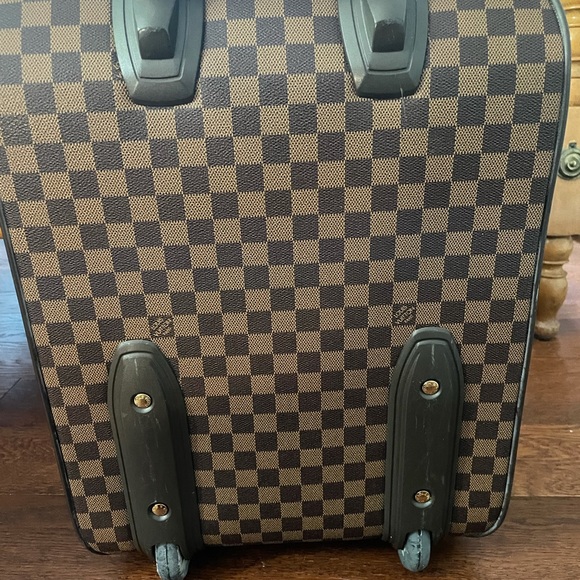 Louis vuitton PEGASE 45 in DE Sold - Picture 4 of 16